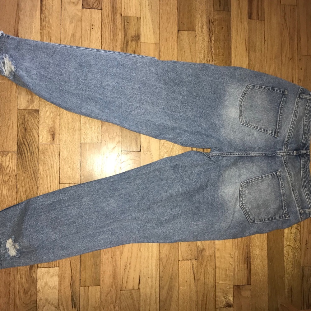 High Rise Mom Jean - Picture 2 of 2